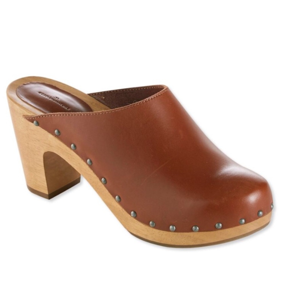 L.L. Bean Signature Wooden Clogs